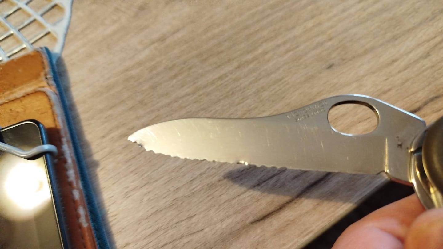 Customer photo review of Original German army Swiss Victorinox made Pocket Multitool Folding knife