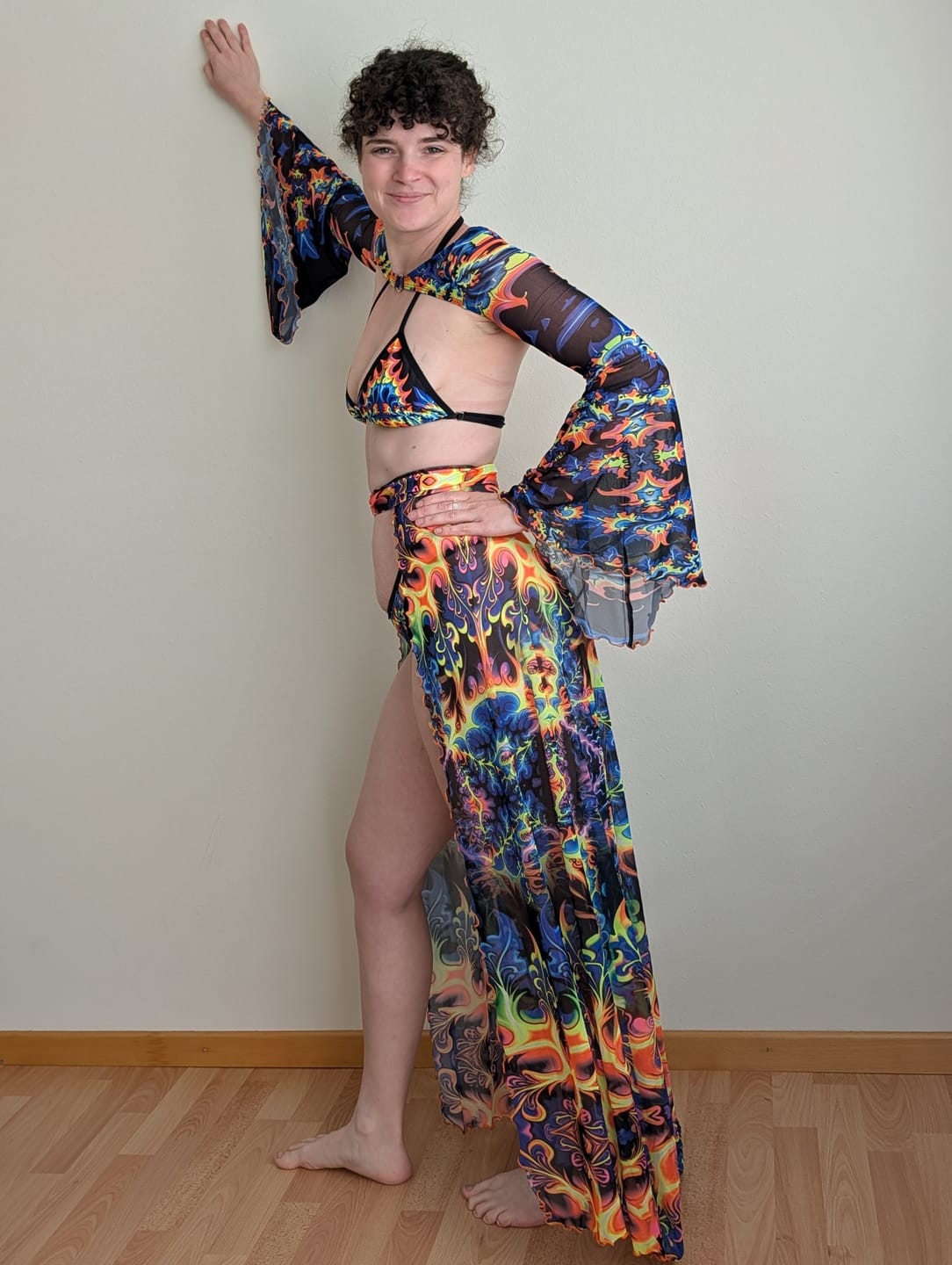 Customer photo review of Lightning Round Ring Triangle Top