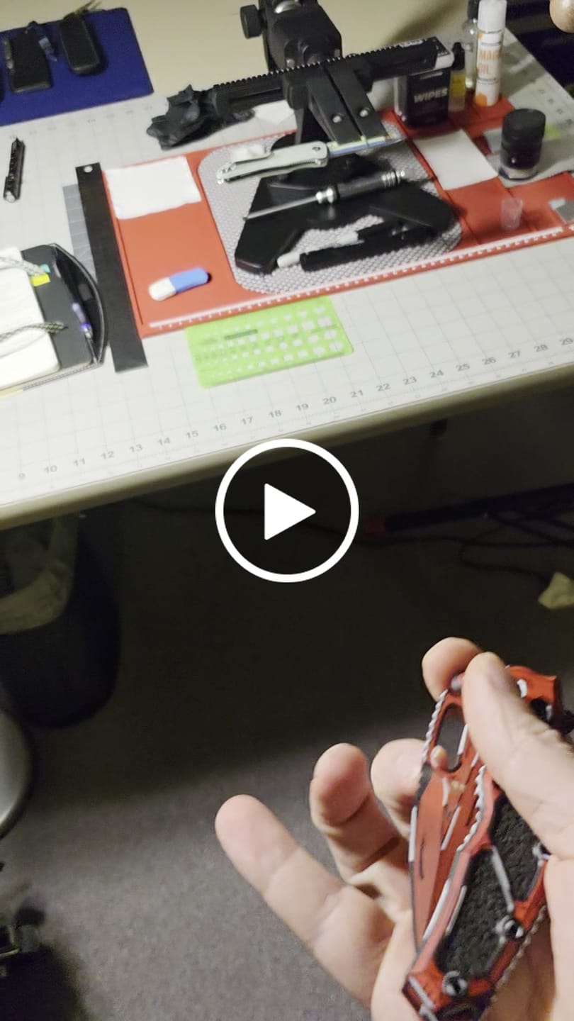 Customer video review of Heretic Medusa Manual 3.25" Tanto – Red Cel Shade, MagnaCut, Frame Lock – Made in USA (H009-CS-RD)