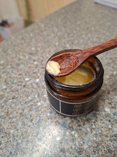Customer photo review of Harvest & Hive™ Organic Tallow Balm - Made in the UK 🇬🇧