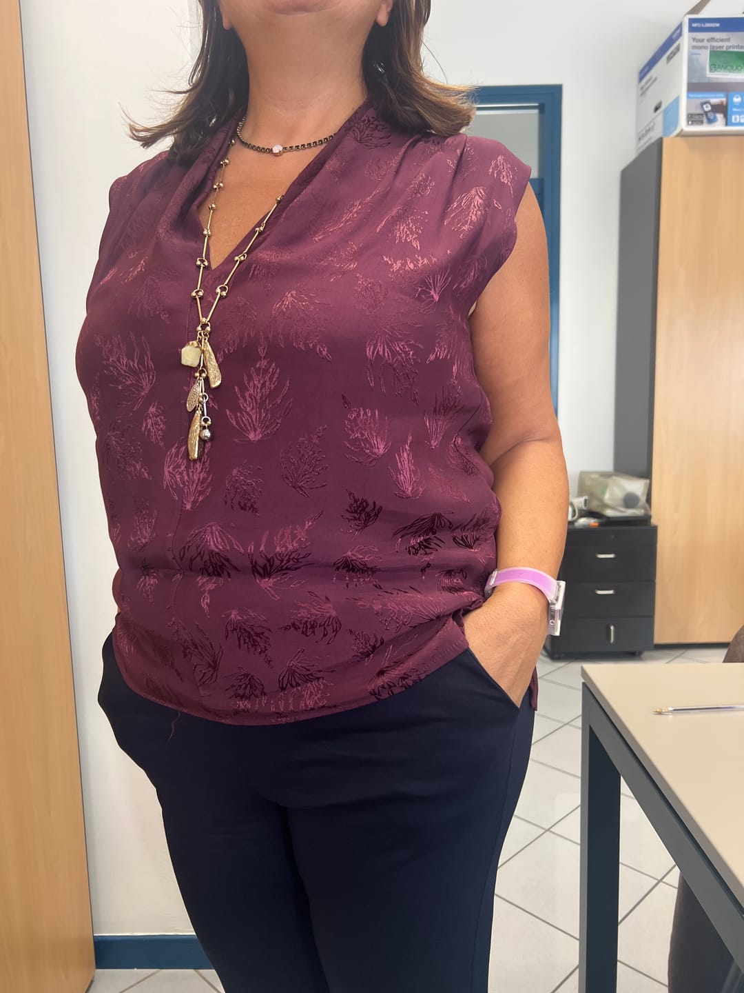 Customer photo review of TOP ALAN BURGUNDY