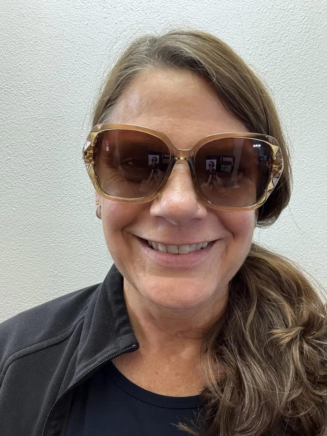 Customer photo review of Heloise Shades