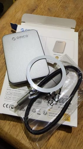 Customer photo review of ORICO K20MINI Ultra-Slim Magnetic Portable SSD for iPhone