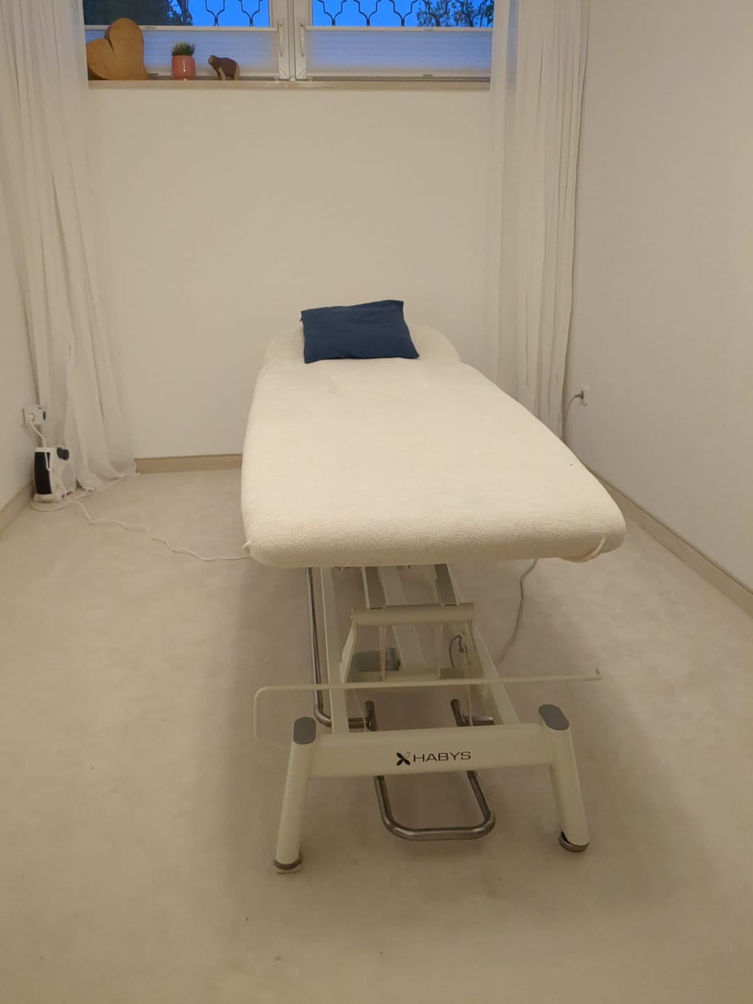 Customer photo review of Therapieliege Elektrisch Proxima V2 Ergo | 2-Segmente | Steuerrahmen | 3 Jahre Garantie