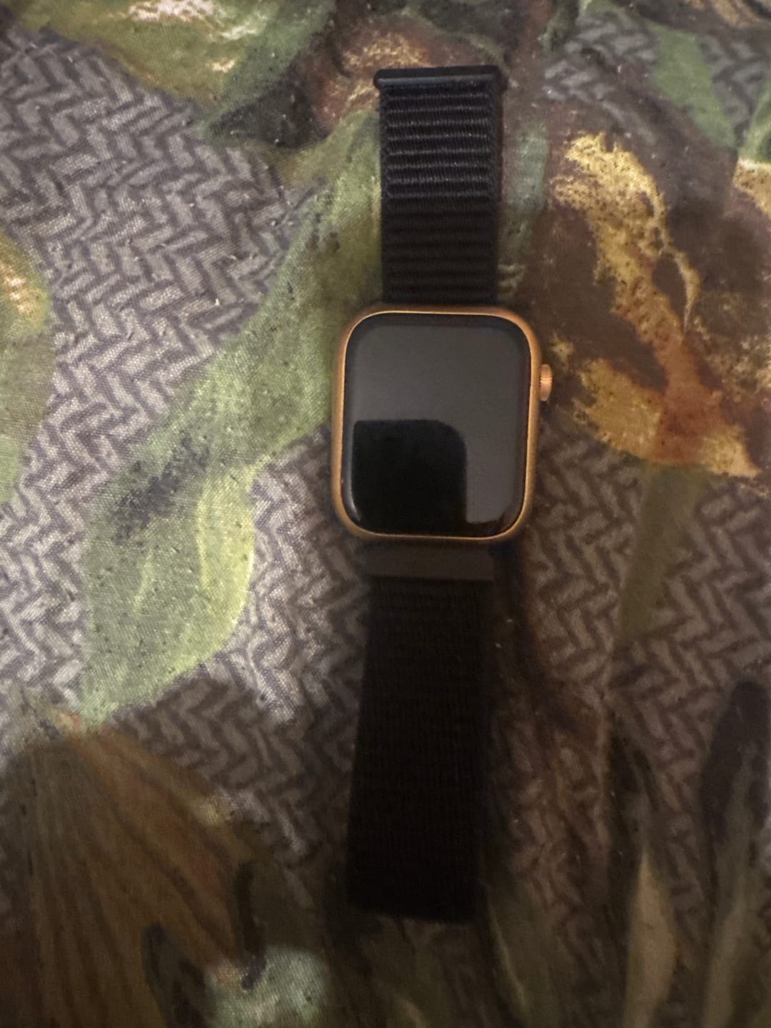 Customer photo review of Siltcon Seréa Smartwatch Dames - Goud