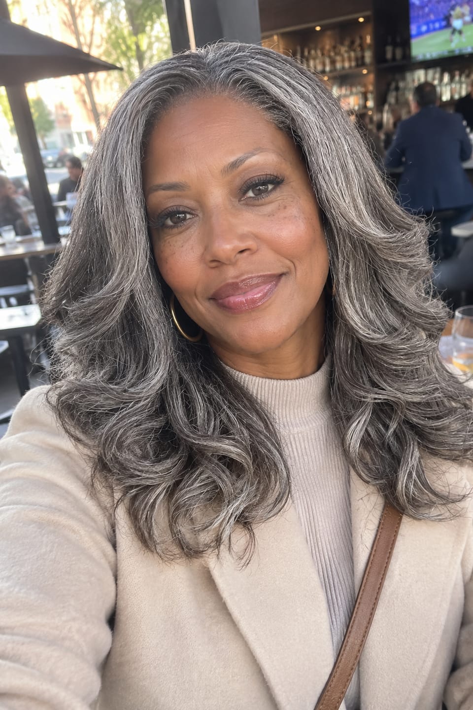 Customer photo review of Luvwin Ready To Go Custom Layerd Wavy Cut With Bangs Salt and Pepper 13x4 Frontal Glueless Wig