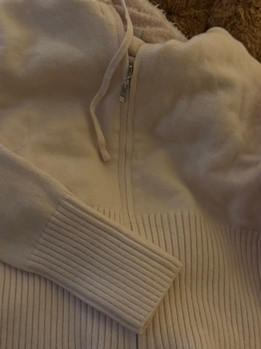 Customer photo review of That Girl Rib Knit Slim Fit Zip Up Cardigan (Baby Pink)
