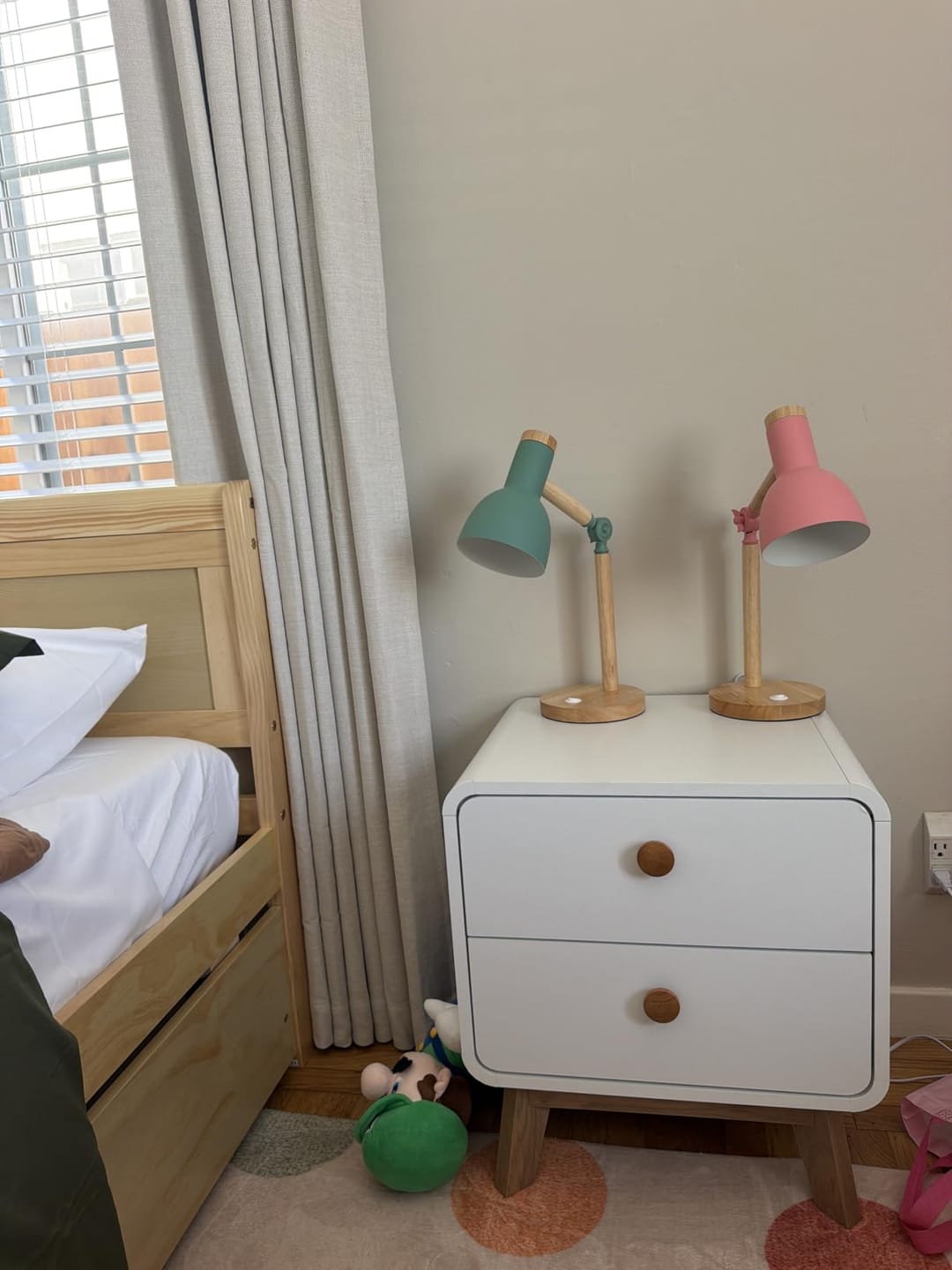 Customer photo review of Wood Desk Lamp | Scandinavian Wood & Metal with 5W LED | 17.7 in Study Light, Warm or Cool White, 5 Colors