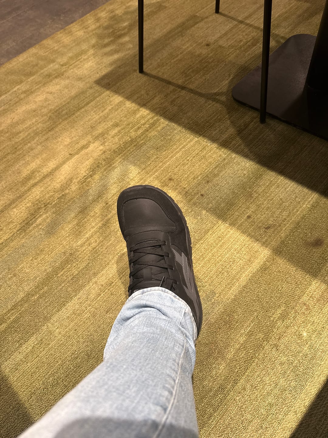 Customer photo review of Hareball 2.0 - Wide Toe Sneakers