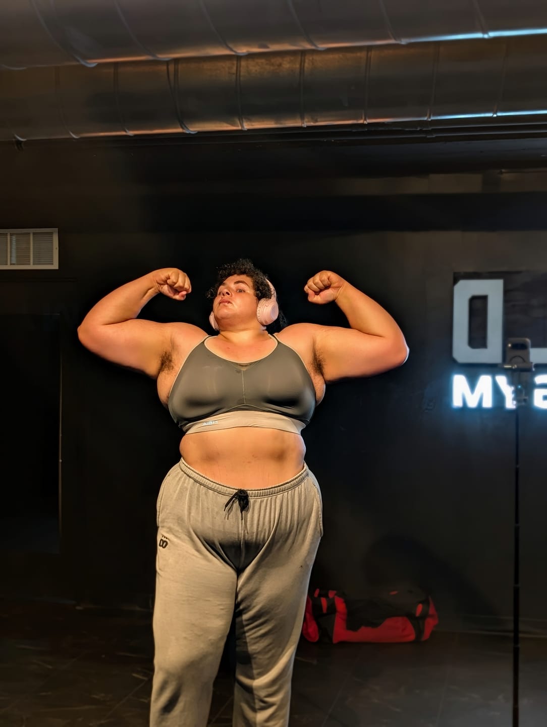 Customer photo review of Flo State Joggers | Heavyweight Terry Pants