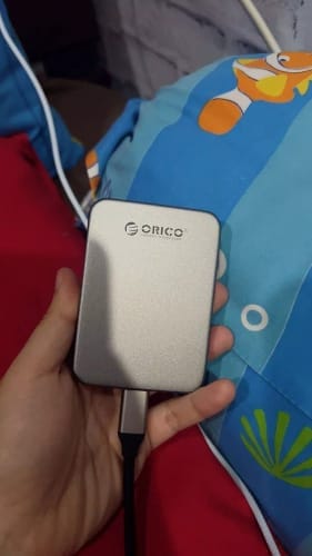 Customer photo review of ORICO K20MINI Ultra-Slim Magnetic Portable SSD for iPhone