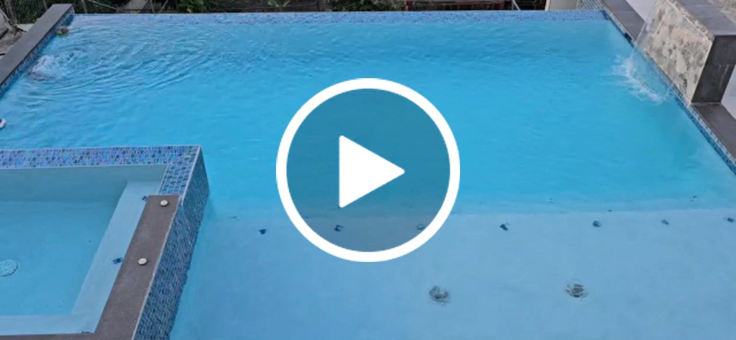 Customer video review of BN Pro Robotic Pool Cleaner