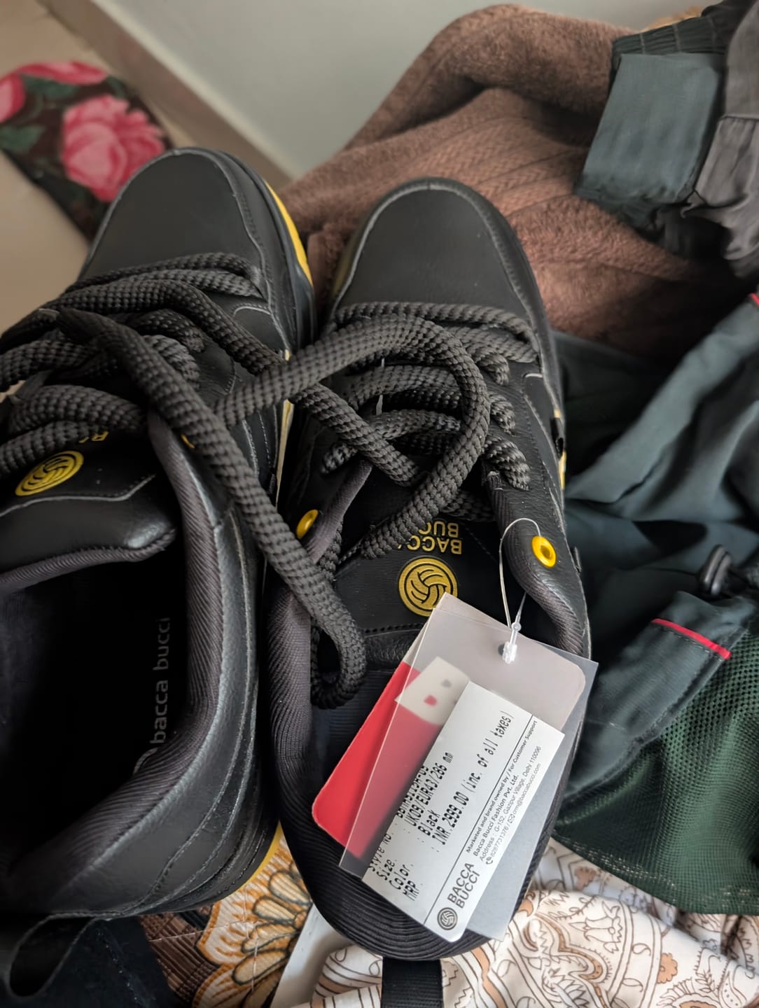 Customer photo review of Bacca Bucci JACKSON Men's Low Top Sneakers