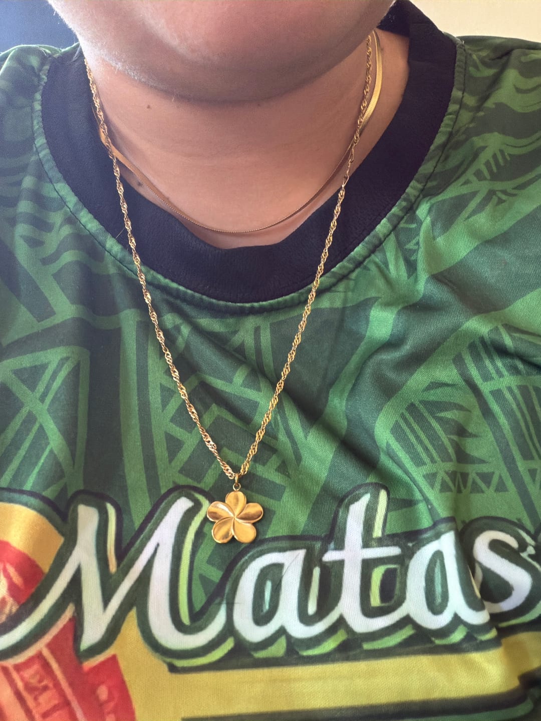 Customer photo review of Island Plumeria Necklace