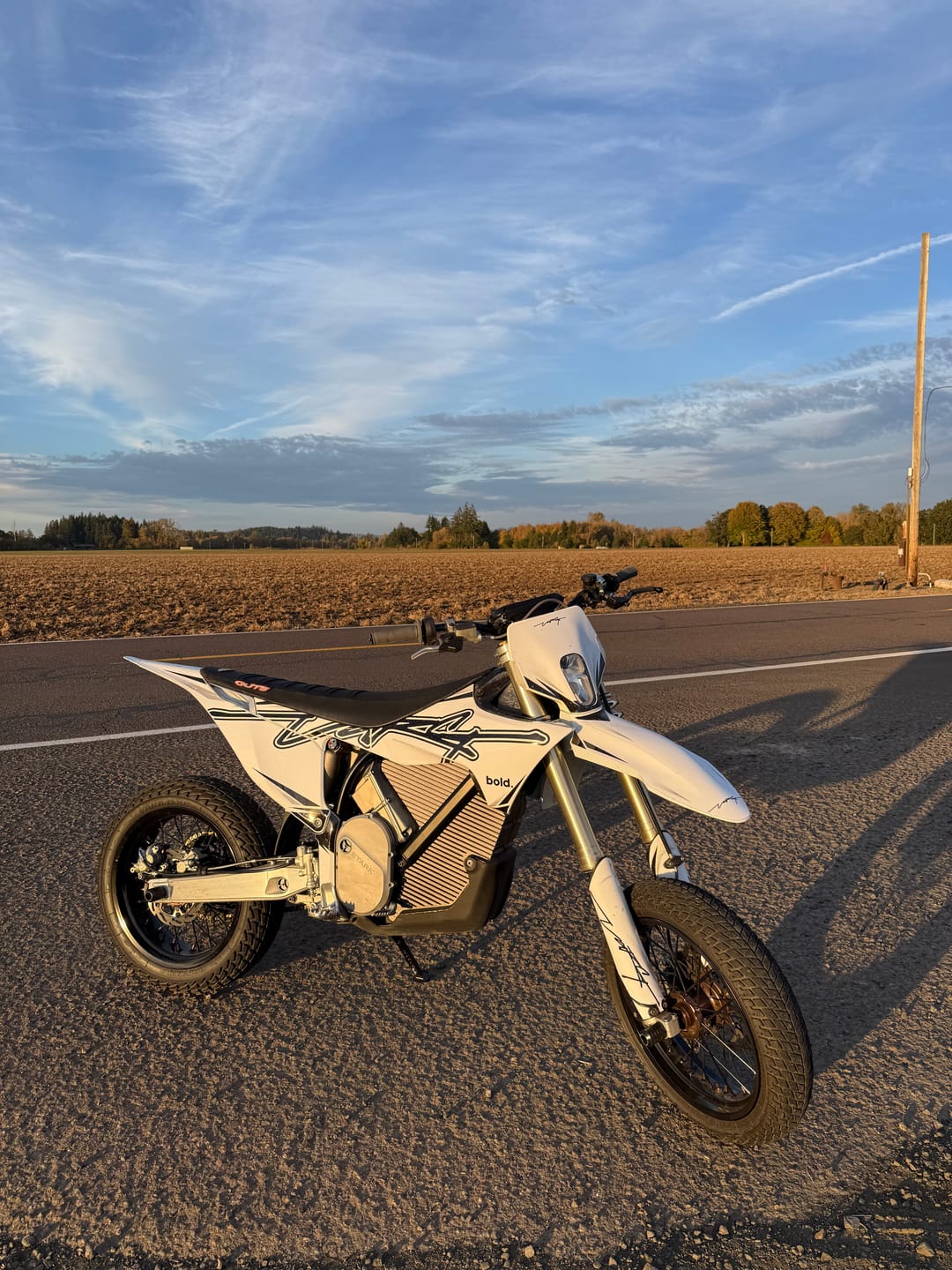 Customer photo review of VOLTAGE - STARK VARG Graphics kit