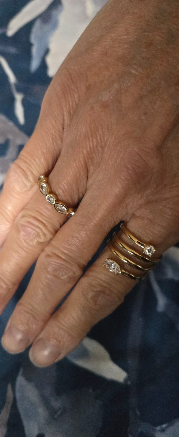 Customer photo review of Spiral Statement Ring