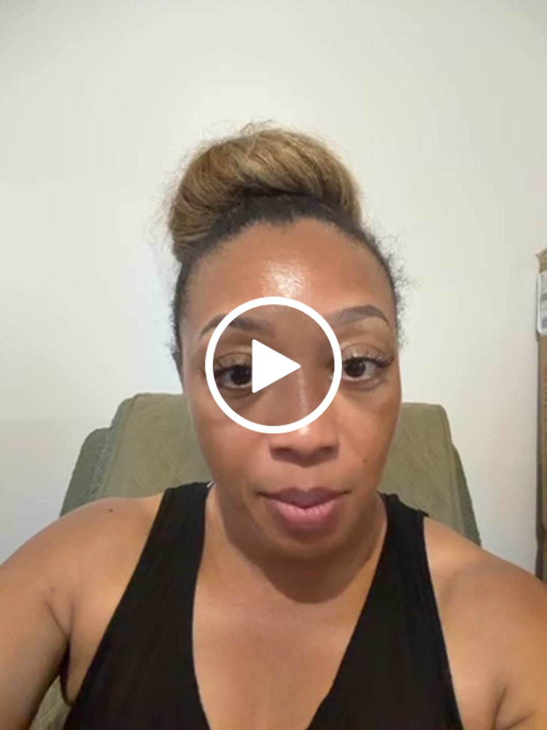 Customer video review of Manga - Brown