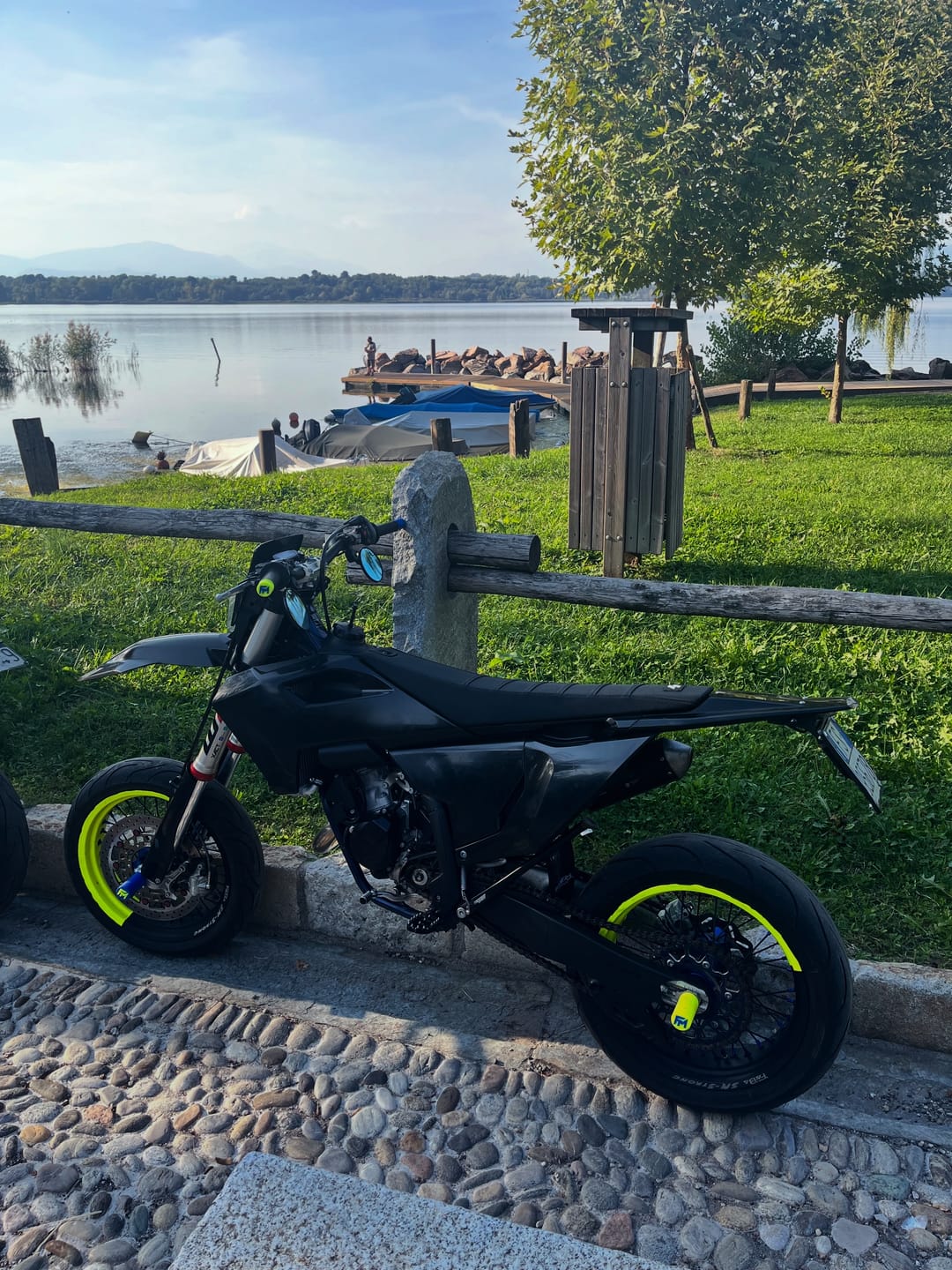Customer photo review of 50/50 Supermoto Wheel Graphics - 2 Color Wheel Wrap