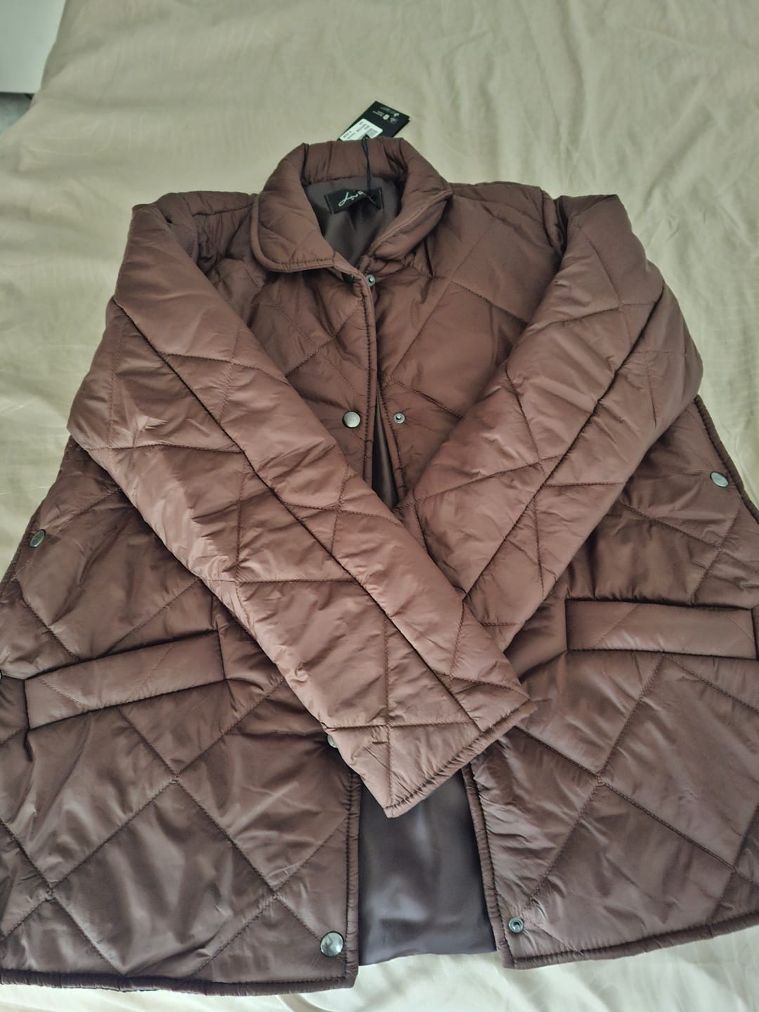 Customer photo review of TRAPUNTINO BRAD CIOCCOLATO
