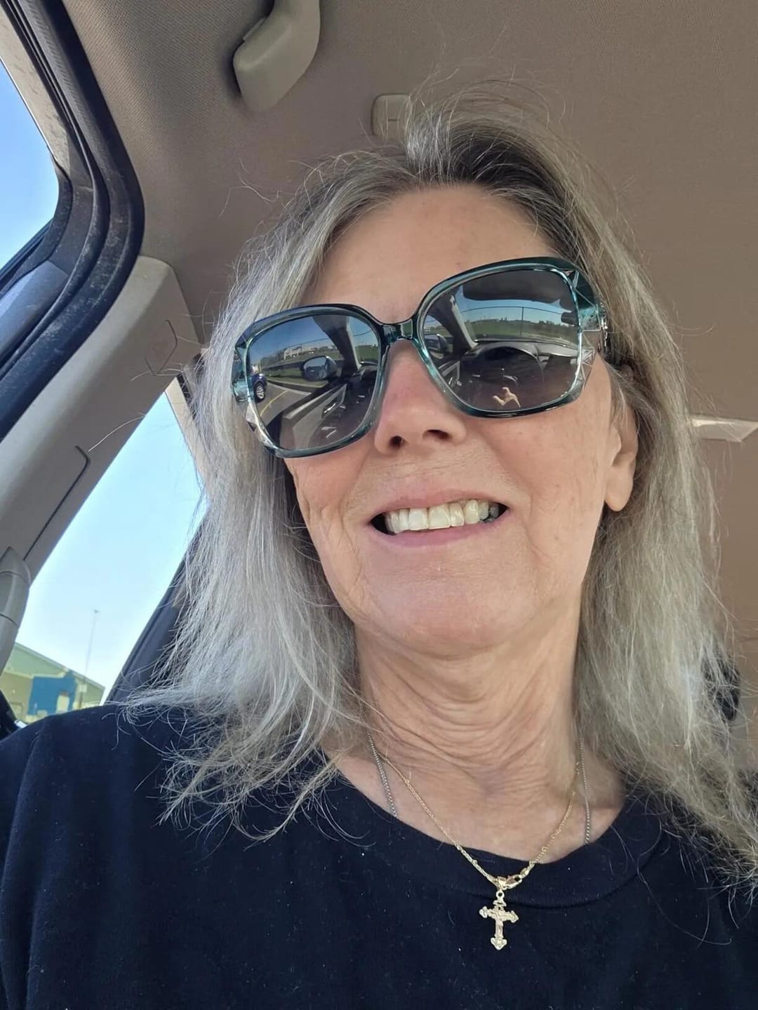 Customer photo review of Heloise Shades