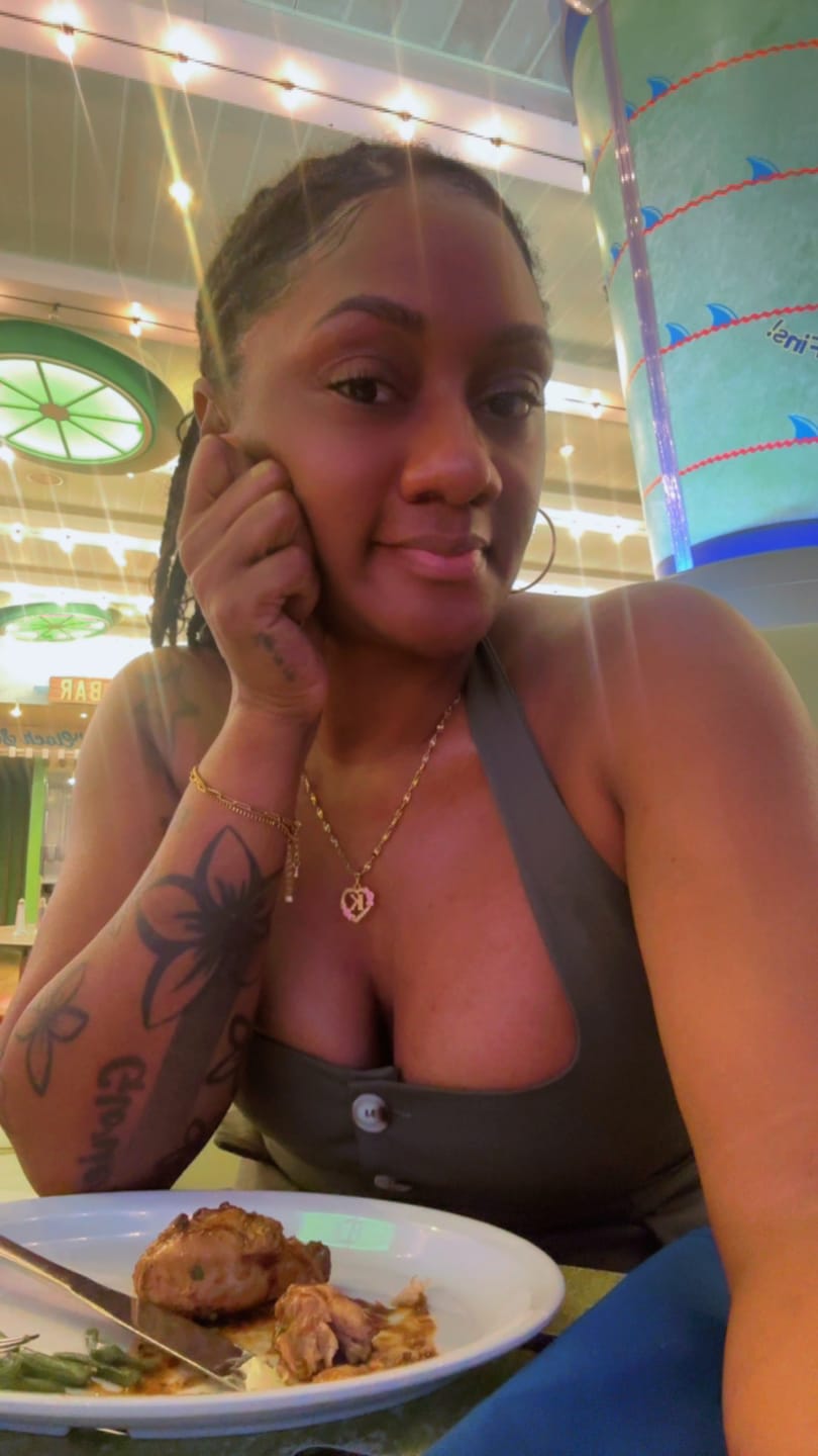 Customer photo review of Flower Initial Necklace w/ Clip Chain