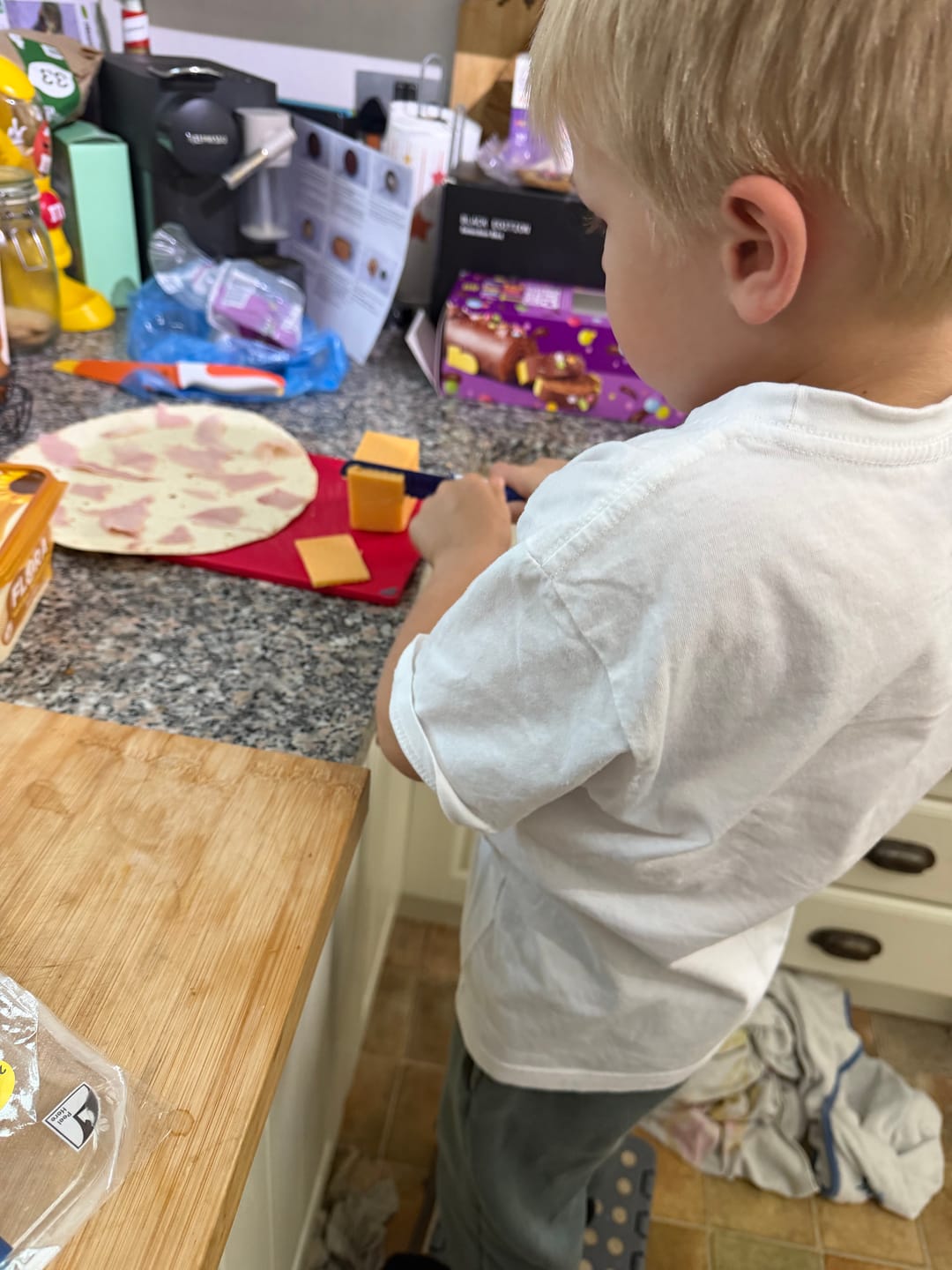 Customer photo review of KindyCut Child Safe Knife Set