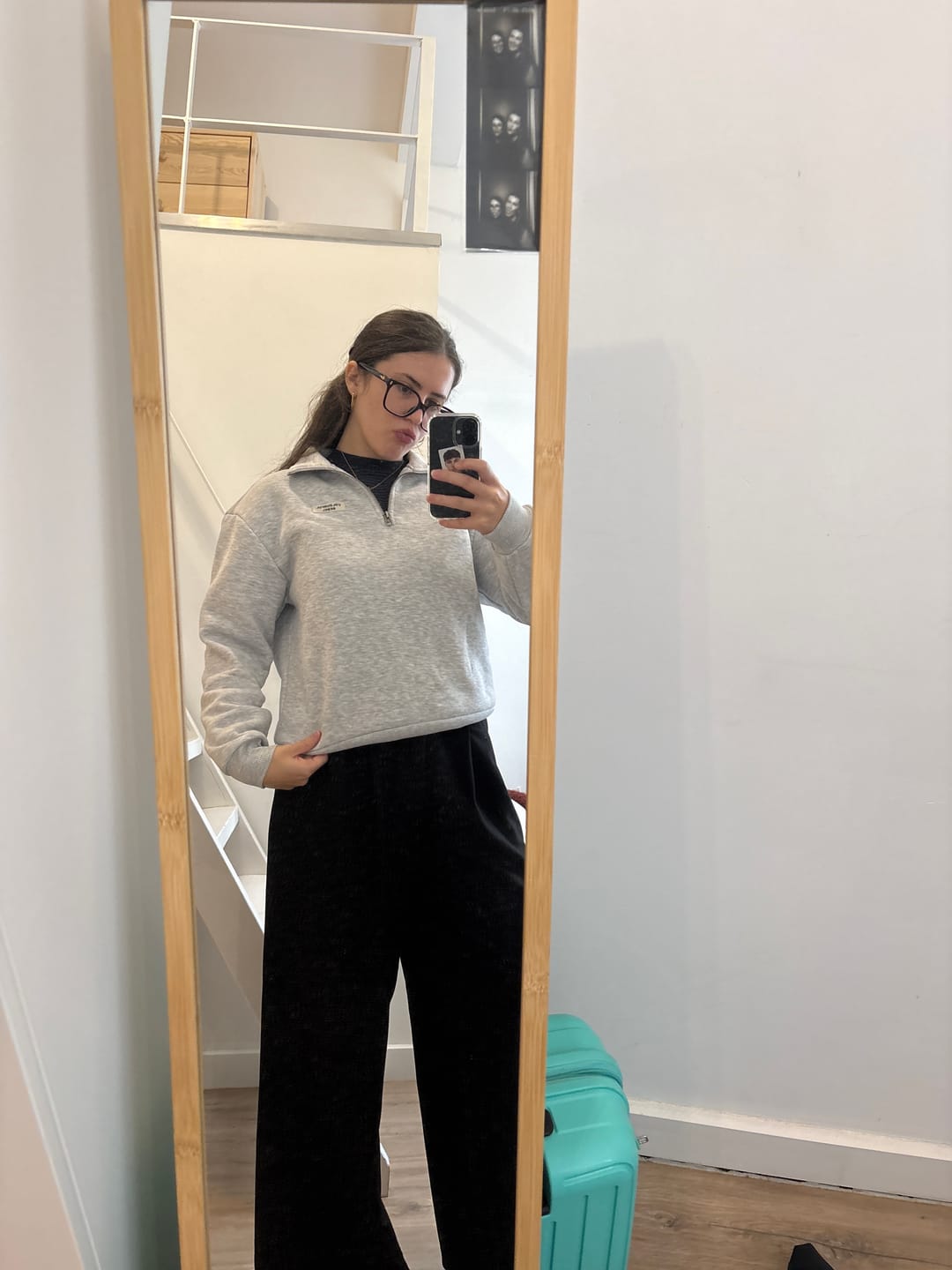 Customer photo review of Label Zip Sweat | Light grey melange