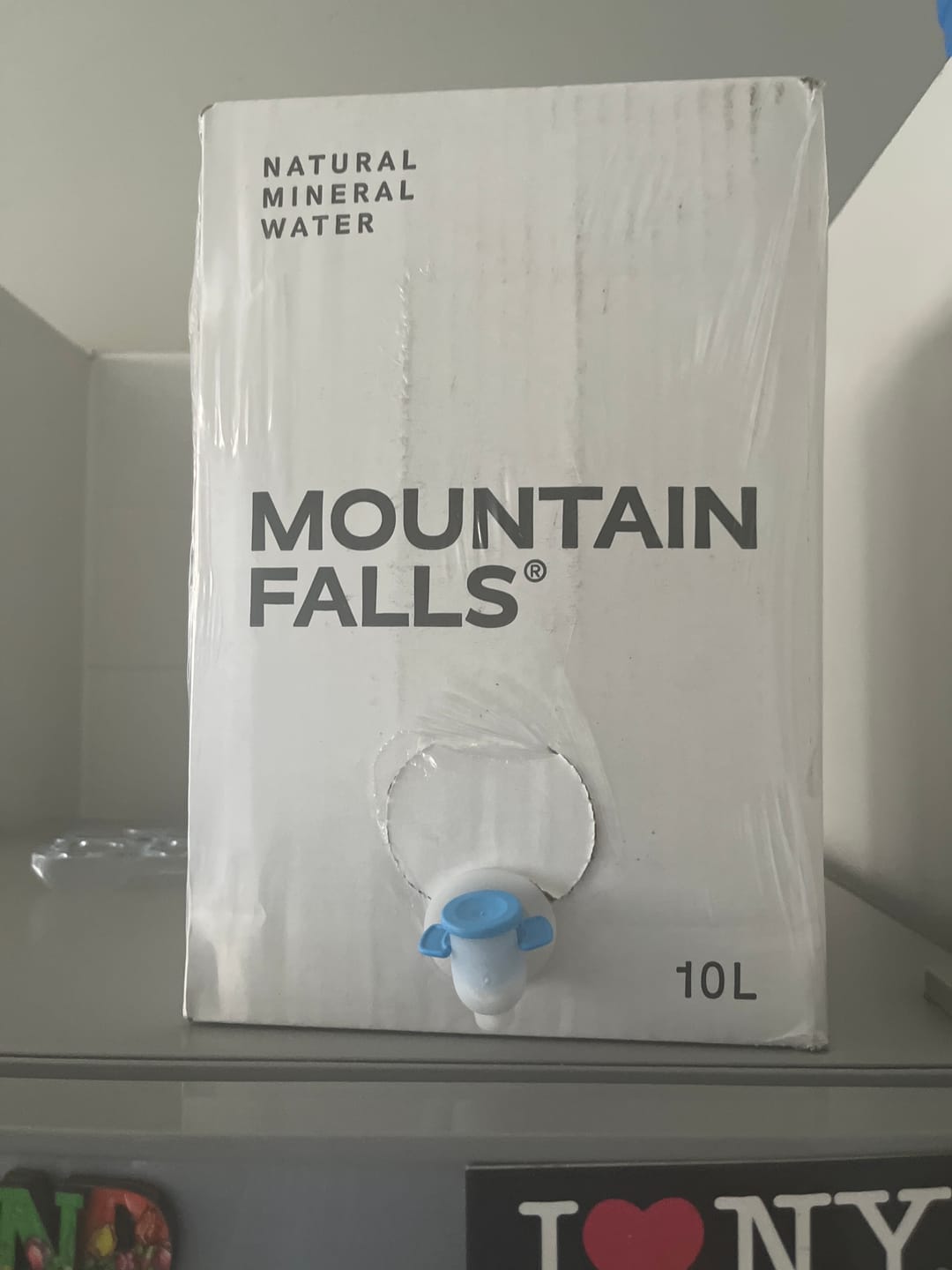 Customer photo review of AcquaBox by Mountain Falls 10L – STILL Mineral Water (on tap Bag-in-Box)