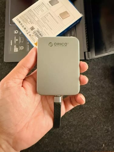 Customer photo review of ORICO K20MINI Ultra-Slim Magnetic Portable SSD for iPhone