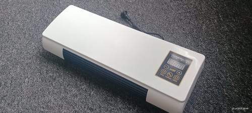 Customer photo review of InstaWarm Pro – energy-saving portable comfort heater with high heating output & safety system | No installation required, up to 51 m²