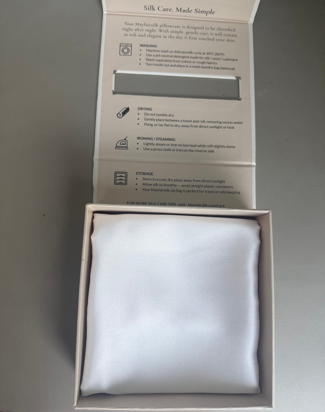 Customer photo review of Brilliant White Pure Silk Pillowcase