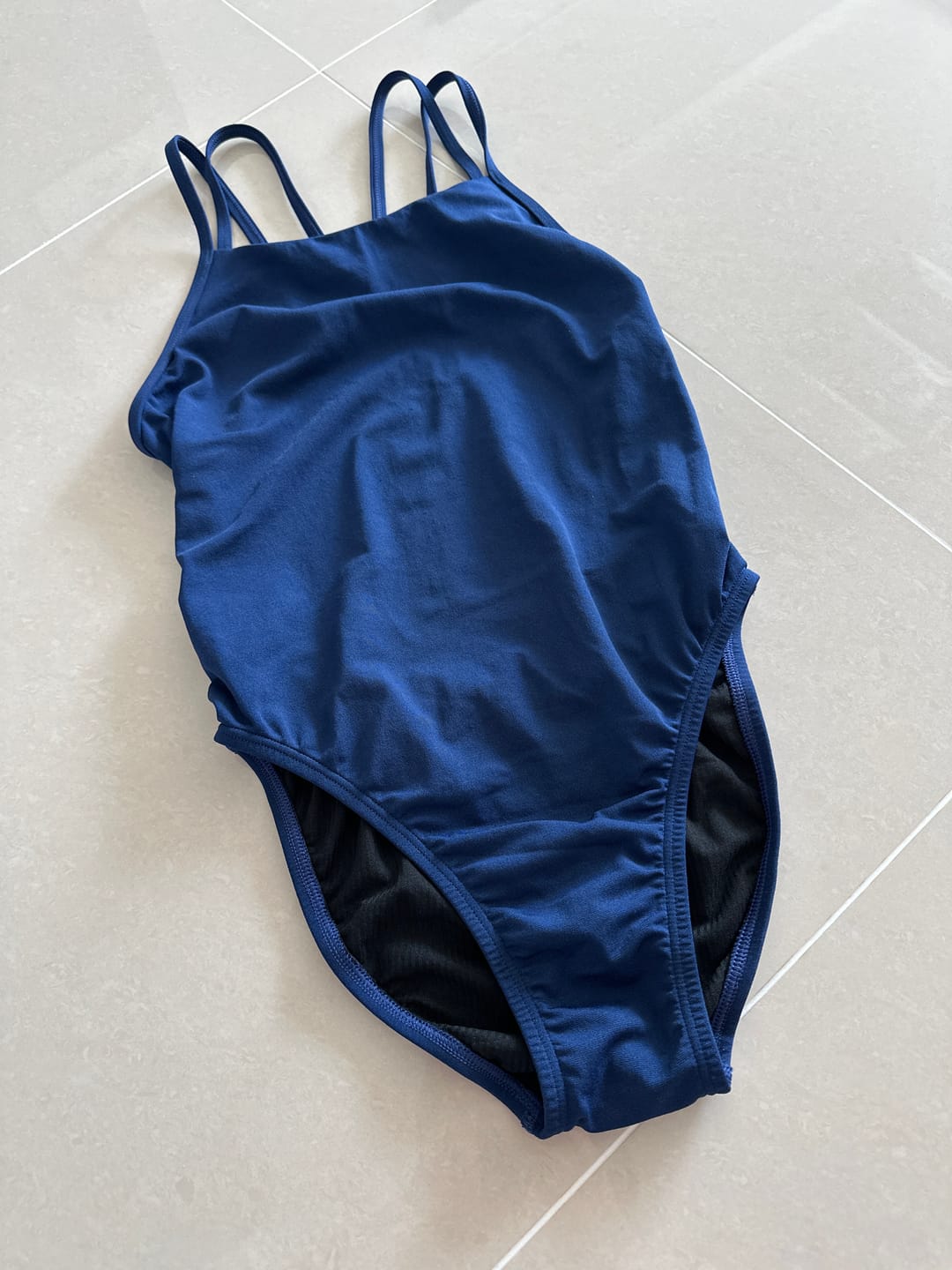 Customer photo review of APSLEY ONE PIECE - Navy