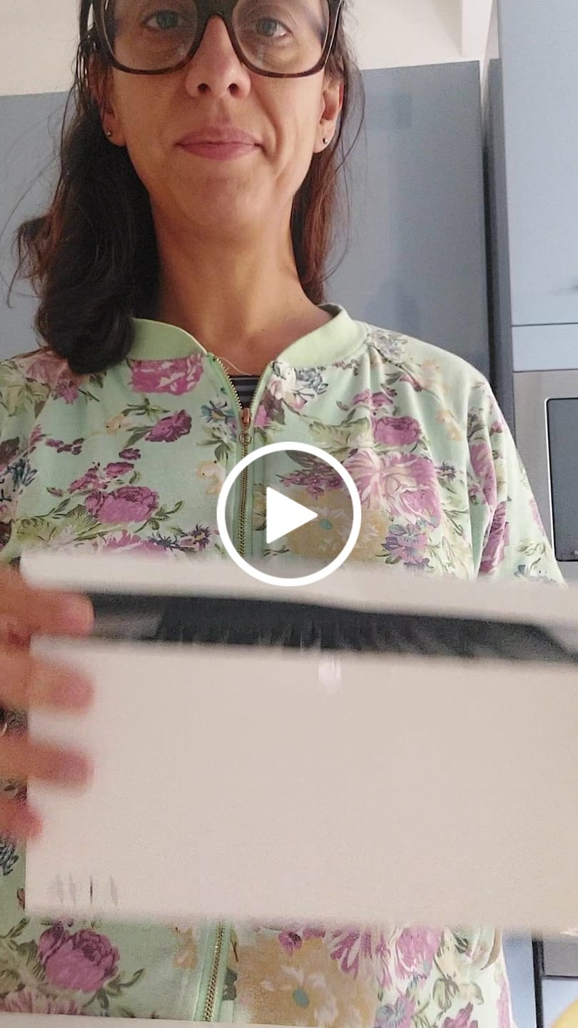 Customer video review of Essentials