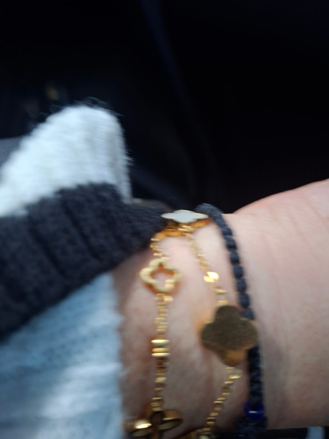 Customer photo review of Prestige Clover Armband
