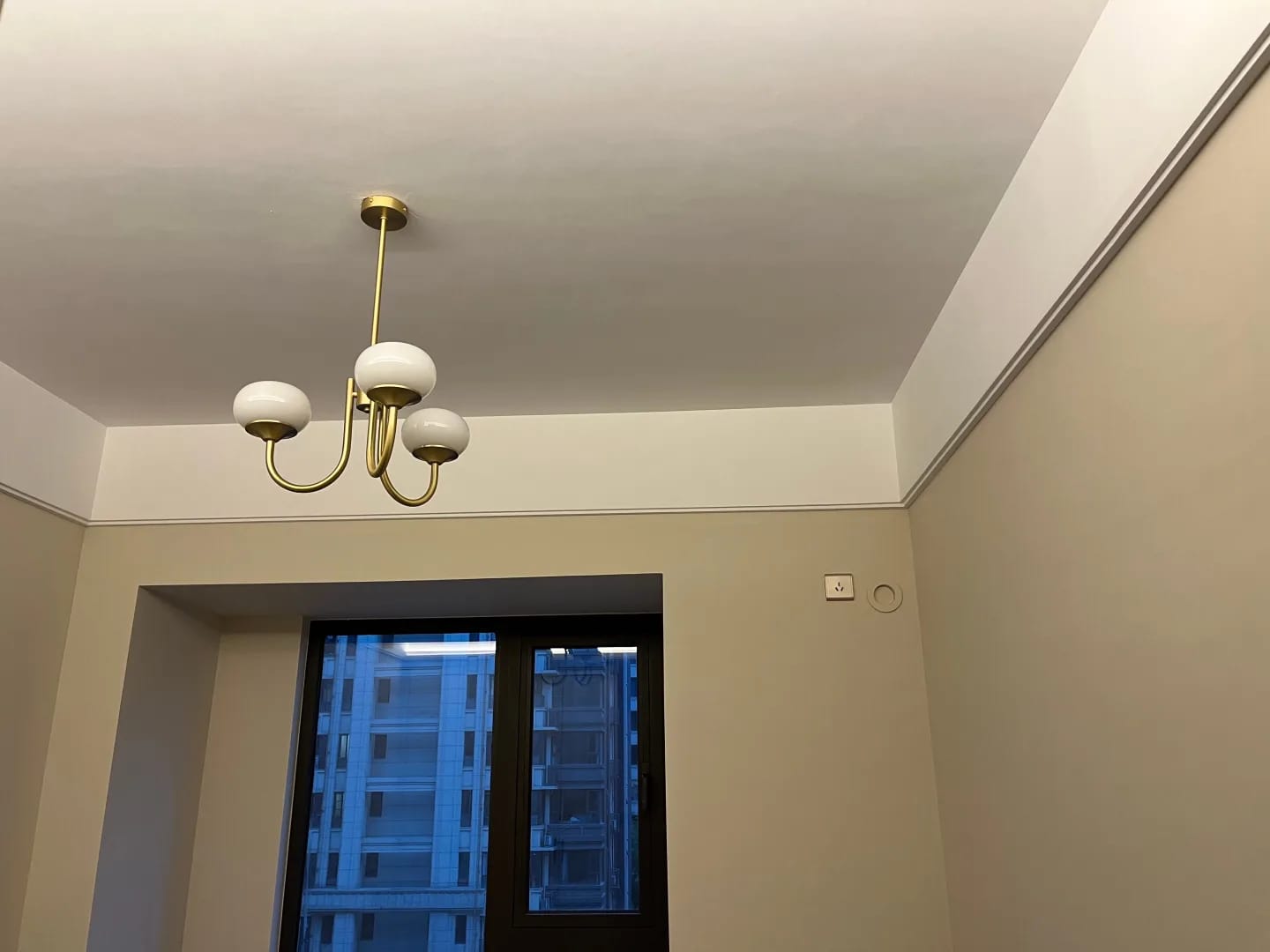 Customer photo review of Curved Arm Chandelier with Glass Shades, 3 or 5 Lights, 50–68 cm