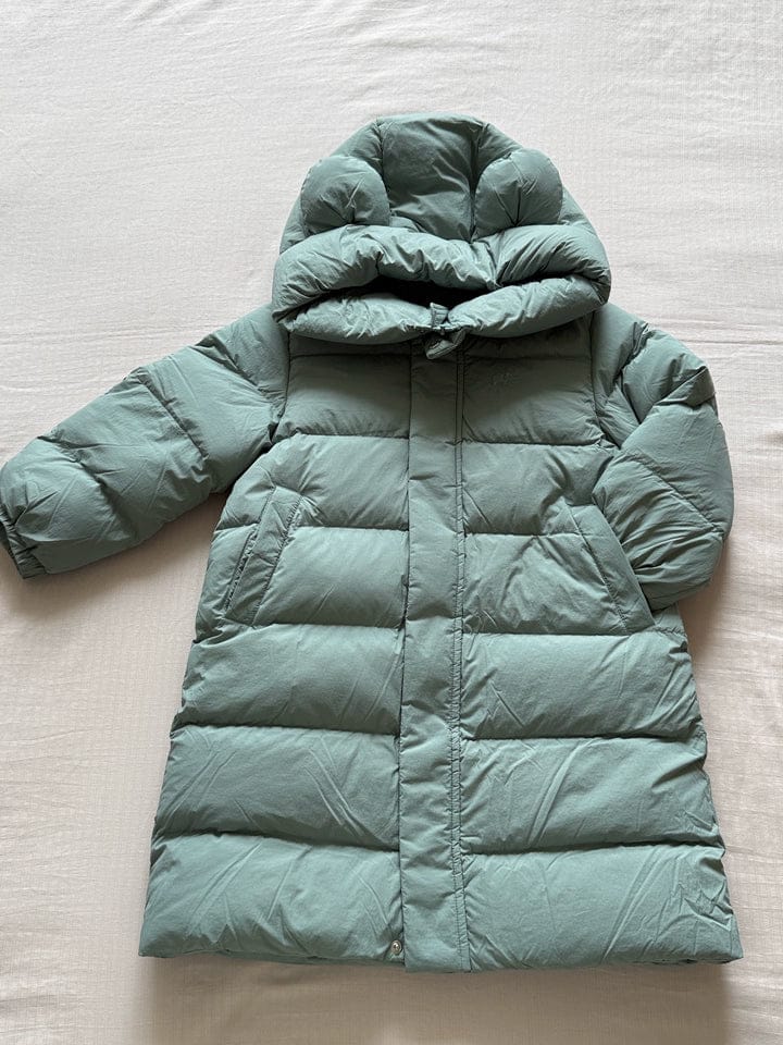 Customer photo review of Dave&Bella Kids Winter Cozy Outwear Windproof Hooded Long-style Down Coats