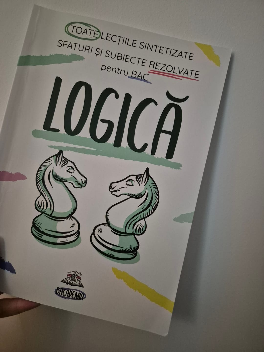 Customer photo review of Carte Logică Bacalaureat Bacademia