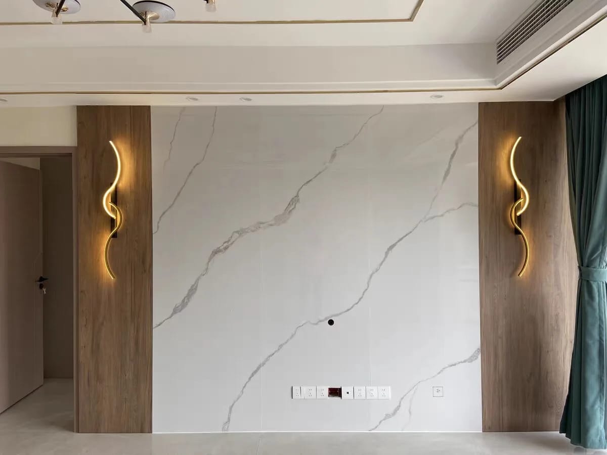 Customer photo review of Wall Light, S Shaped Linear Wall Sconce, Aluminium, 60–120 cm