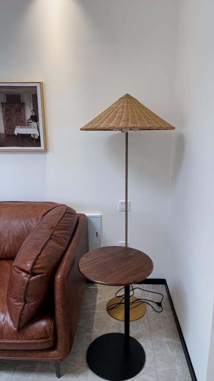 Customer photo review of Floor Lamp with Conical Shade, Bamboo, Rattan or Fabric, 154 cm