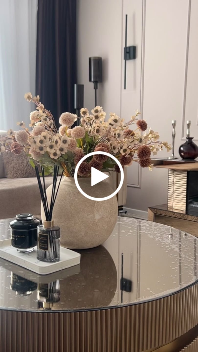 Customer video review of Wax Arrangement - Crème mix