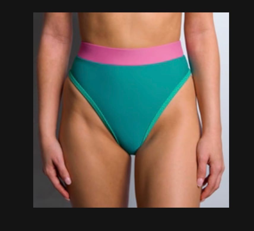 Customer photo review of CHLOE Retro Wave High Rise Bikini Bottom