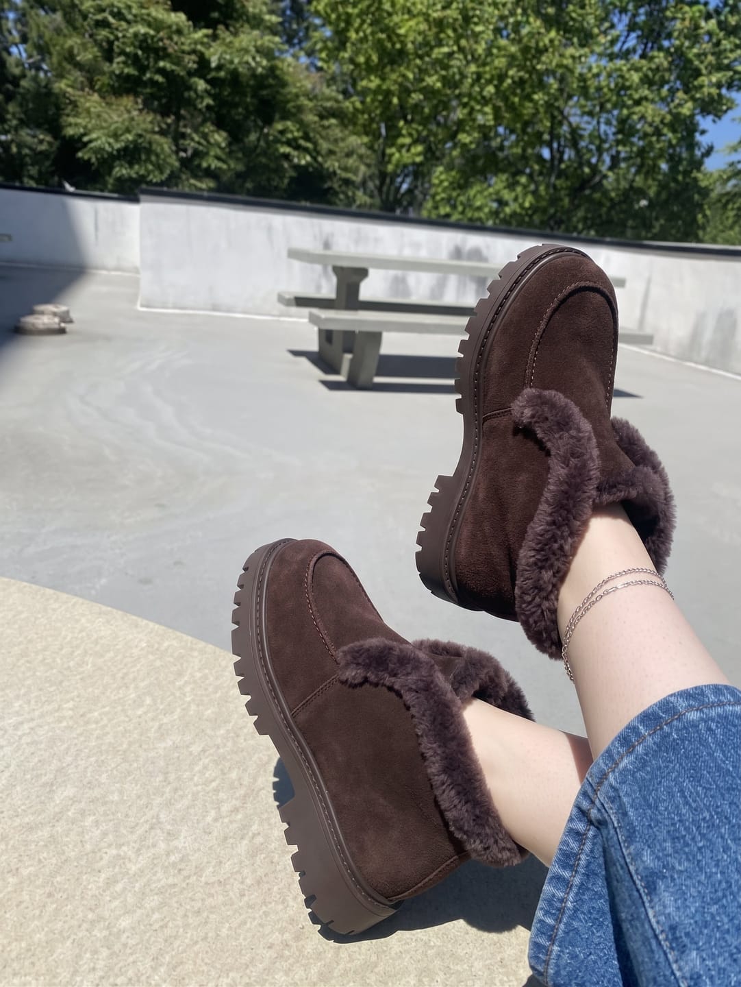 Customer photo review of Vail Brown