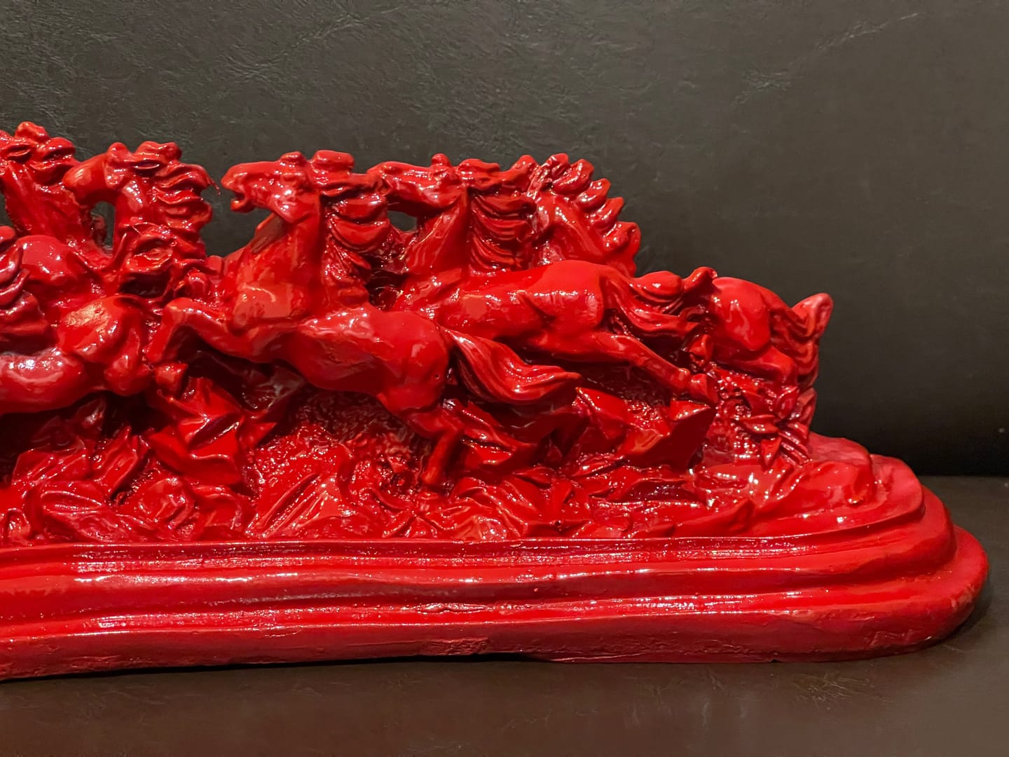 Customer photo review of Majestic Twelve Red Running Horses Resin Sculpture Vastu Remedy for Power, Rapid Progress and Business Growth for Office, Leadership Spaces and Living Room Decor | 39 x 14 cm | 1.6 kg