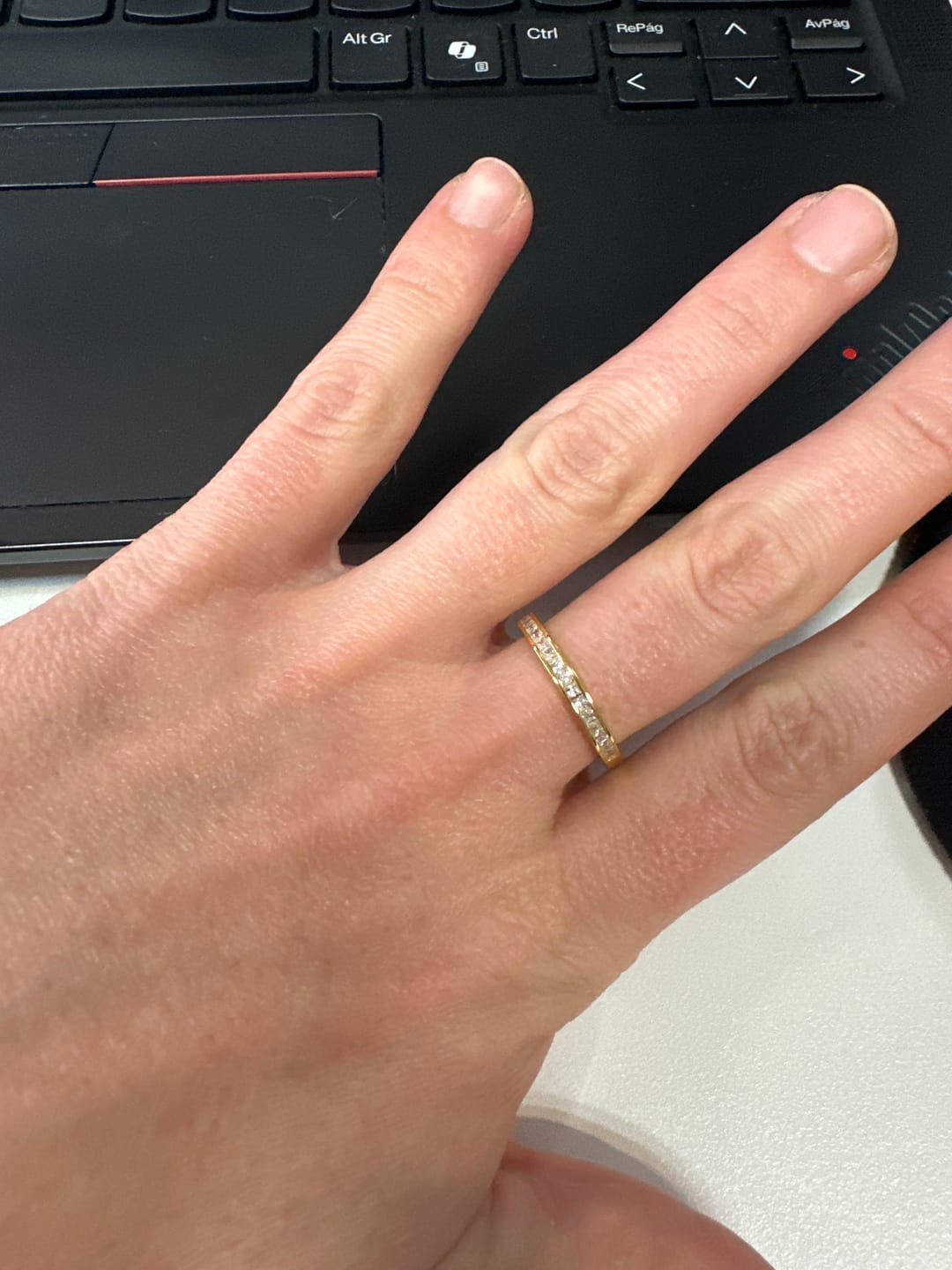 Customer photo review of Anillo Zafiros