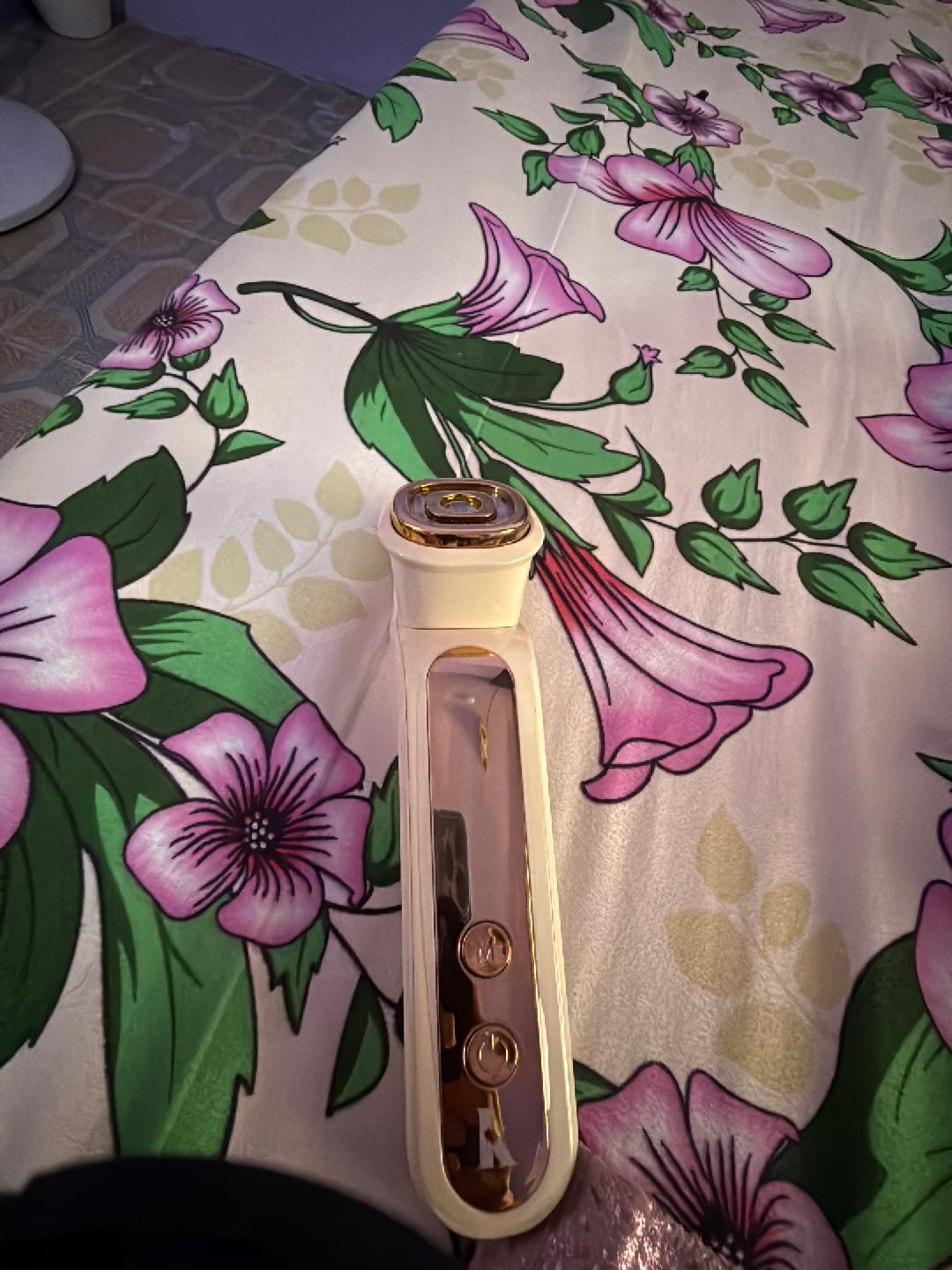 Customer photo review of Love K-Derma Face Lift Wand