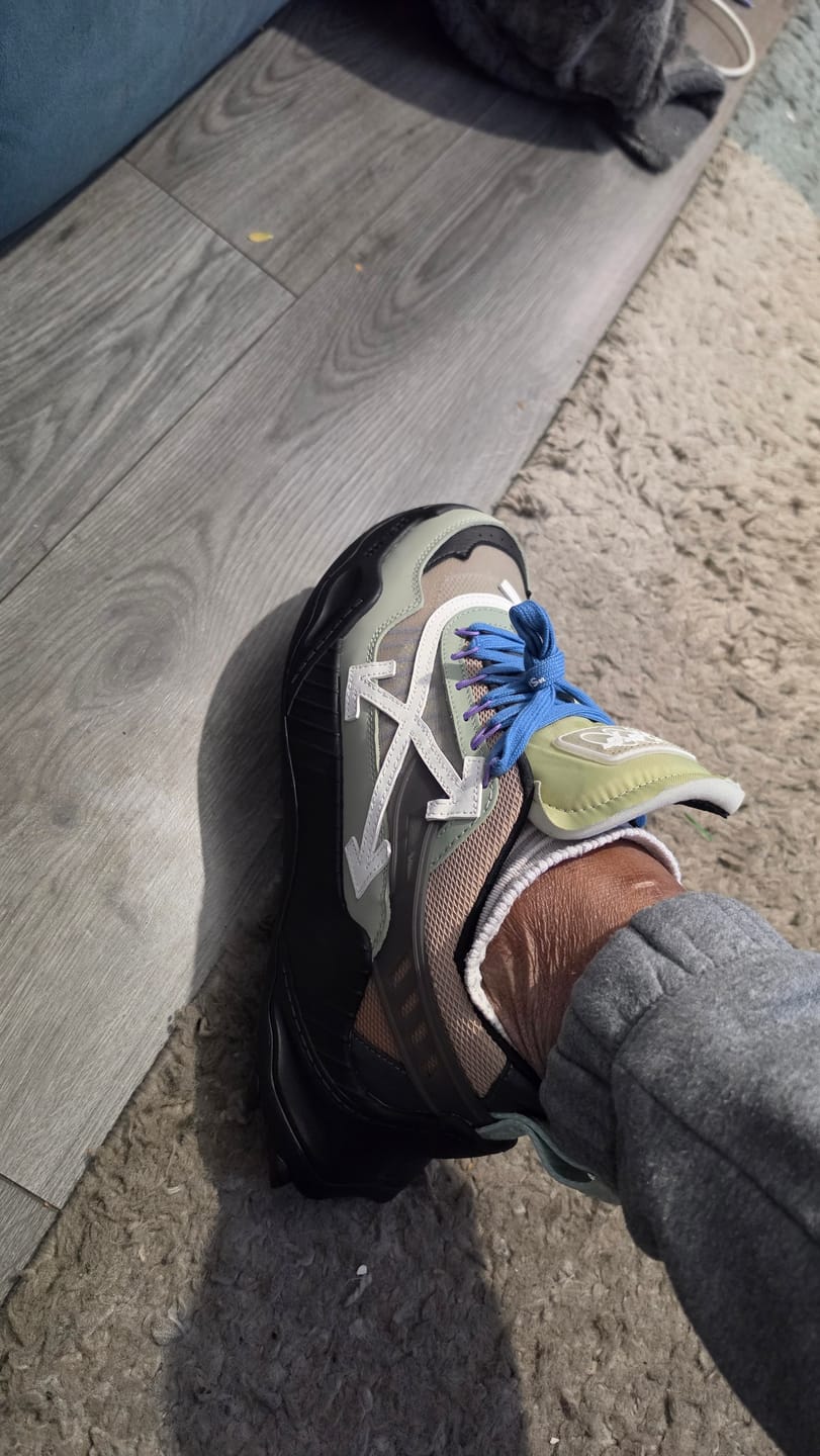 Customer photo review of Off-White Odsy-1000 'Black White Blue'