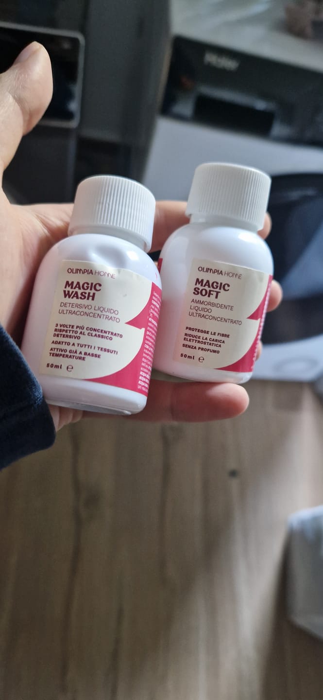 Customer photo review of Kit Amore al Primo Lavaggio – Kit Melma + 2 Fragranze + Magic Wash e Soft