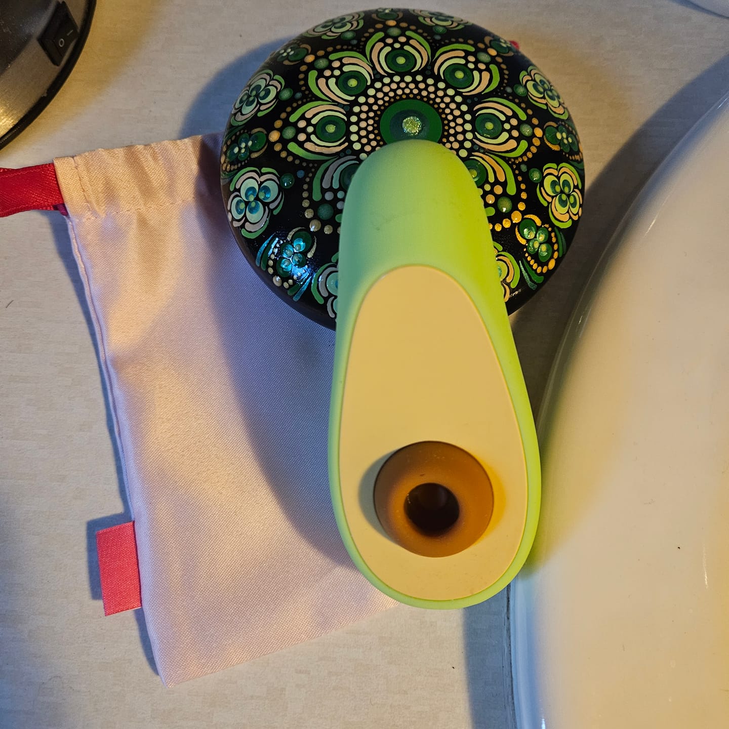 Customer photo review of Avo Clitoral Massager