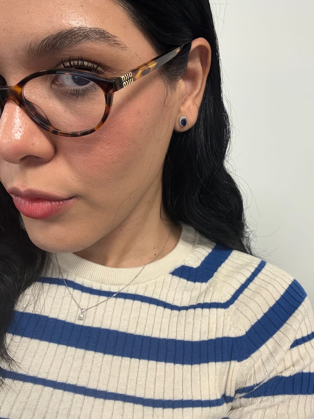 Customer photo review of Par Arete Zafiro Corte Oval Con Halo De Diamantes 1.52 CTTW
