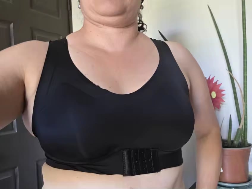 Customer photo review of Pétala Posture Comfort Bra